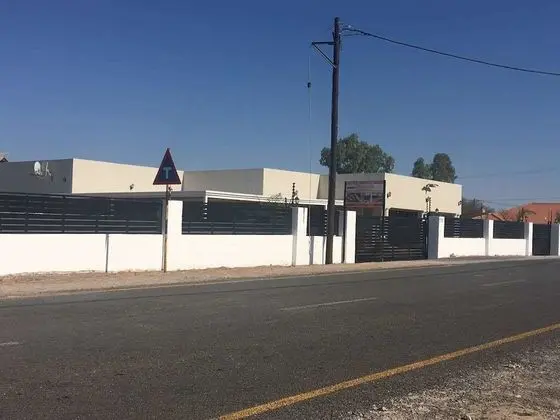 Eagle Suites Guest House
