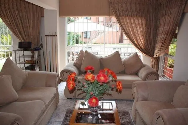 Eagles Nest Lodge - Lobi