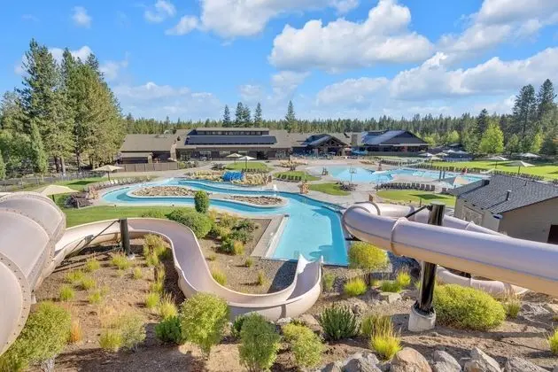 Eaglewood Condo 8 - Havuz