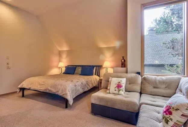 Eaglewood Condo 8 - Öne Çıkan Resim
