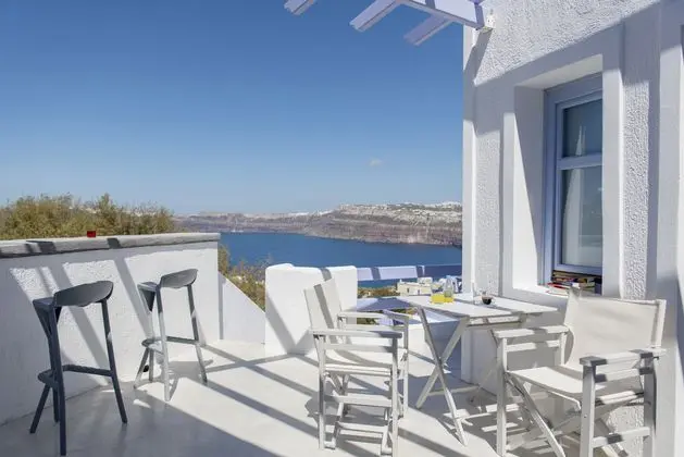 Earino Suites and Villas - Lobi