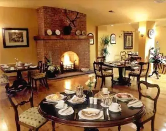 Earls Court House Hotel - Yerinde Yemek