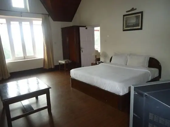 The Earl's Court, Nainital - Oda
