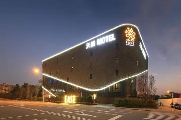 Ease Motel Taichung
