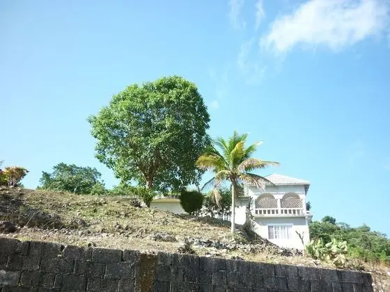 East Bay Villas