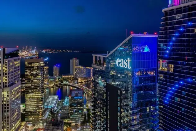 EAST Miami Residences - Dış Mekan
