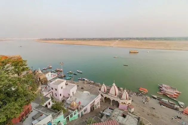 Hotel East View