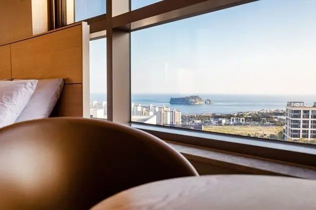 Eastern Hotel Jeju - Oda Manzaraları