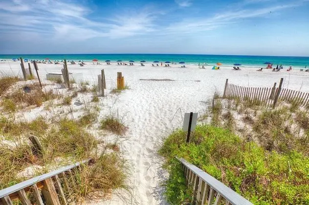 Eastern Shores on 30A by Panhandle Getaways - Plaj