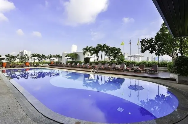 Eastin Hotel Makkasan Bangkok - Havuz