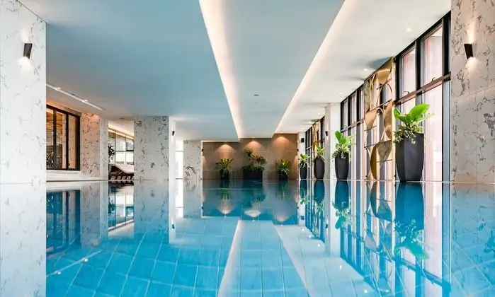 Eastin Hotel & Residences Hanoi - Havuz