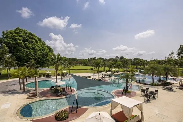 Eastin Thana City Golf Resort Bangkok - Havuz