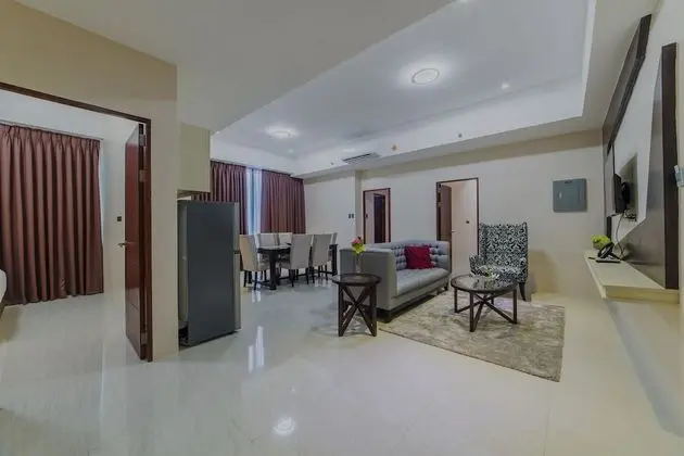 Eastland Hotel and Residences