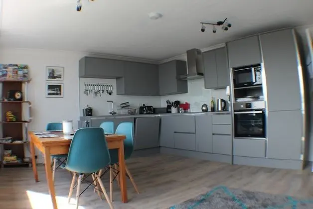 Eastwatch Guesthouse - Yerinde Yemek