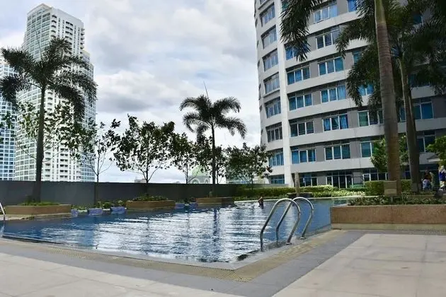 Eastwood Le Grand Tower 3 - Havuz