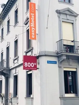 easyHotel Basel City - contactless self check-in - Dış Mekan