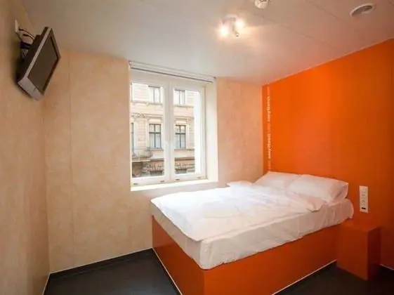 easyHotel Budapest Oktogon - Genel