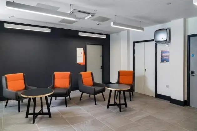 easyHotel Cardiff - İç Mekan