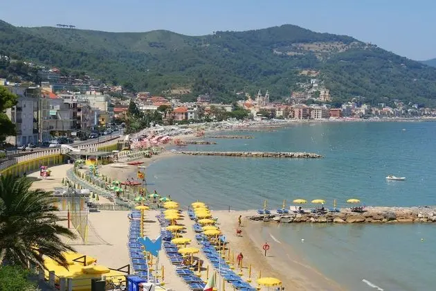 Easy Casa Coriandolo