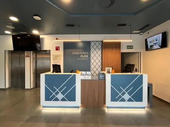 easyHotel Málaga City Centre - Lobi