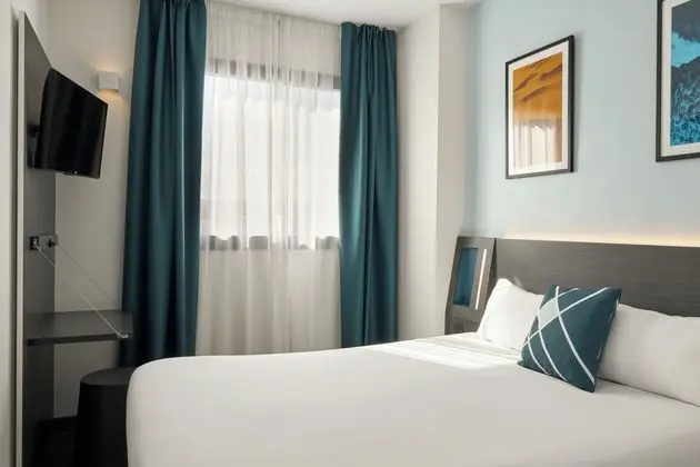 easyHotel Málaga City Centre - Öne Çıkan Resim