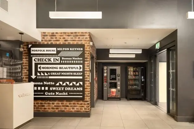 easyHotel Milton Keynes - İç Mekan