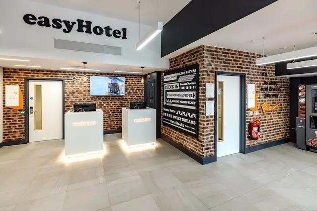 easyHotel Milton Keynes - Lobi