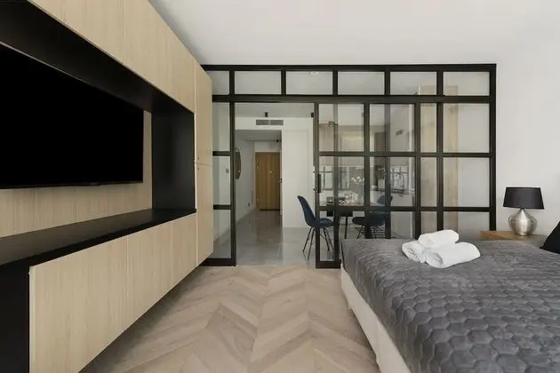 Easy Rent Apartments - GOLD 36 - Oda Düzeni