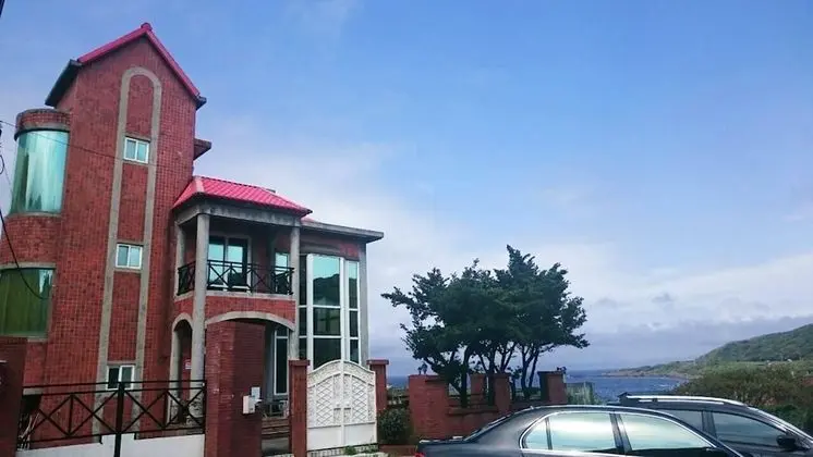 The Easy Space - Dış Mekan