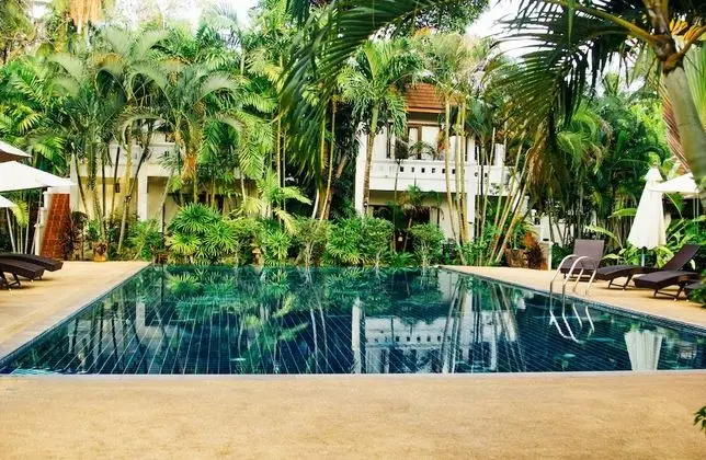 Easy Time Resort