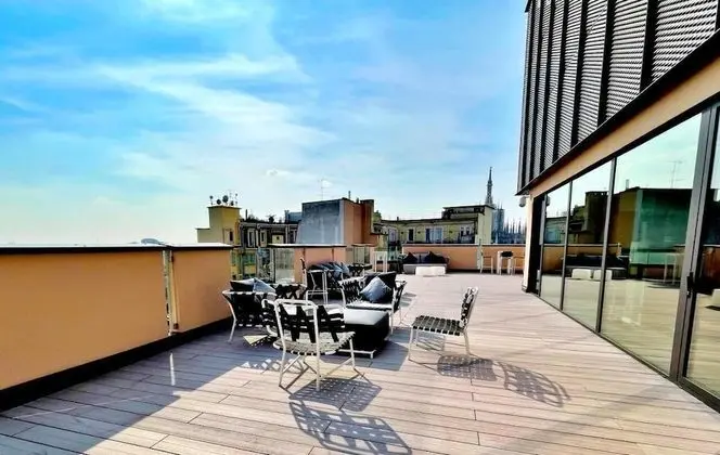 easyhomes - Central Tower