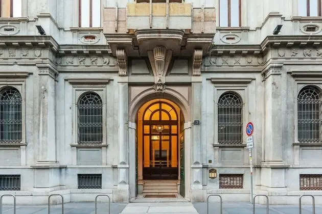 easyhomes - Duomo Suites & Apartments