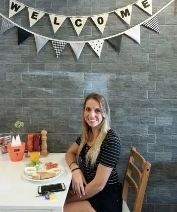 Eat - Ting Cafe and Hostel - Yerinde Yemek