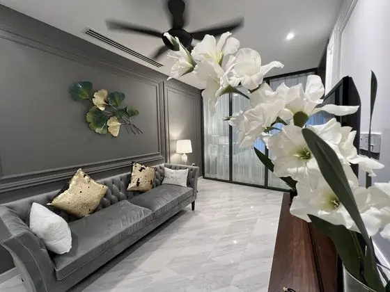The Eaton Residences by Times 8 - Oda