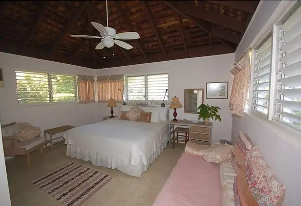 Ebb Tide, 4BR by Jamaican Treasures - Oda
