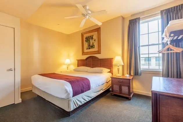 Ebb Tide Suites - Oda