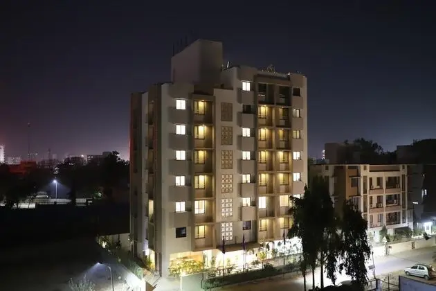 Ebony Residency - Dış Mekan