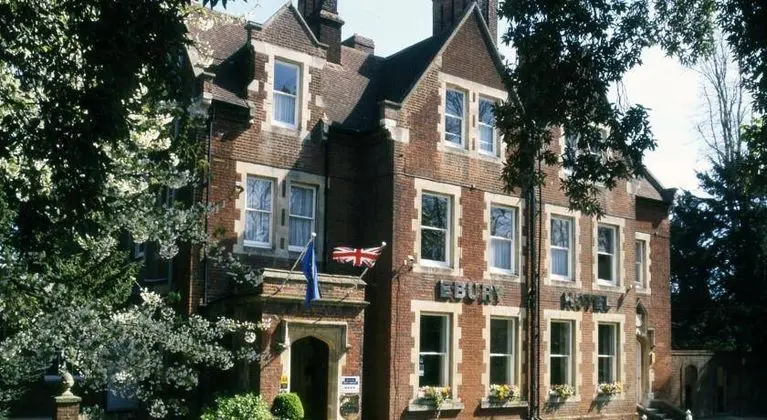 Ebury Hotel - Genel