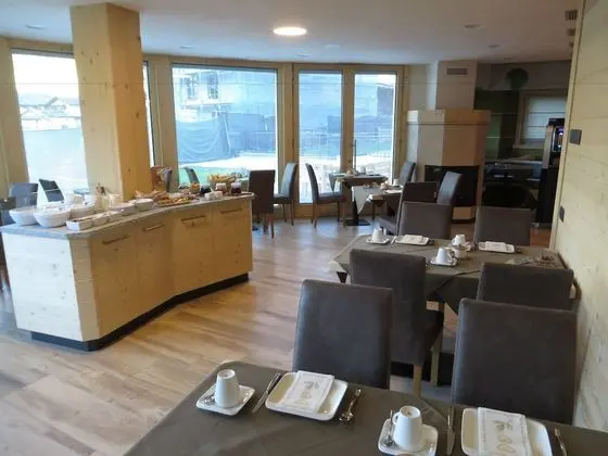 Ecohotel Chalet des Alpes - Yerinde Yemek