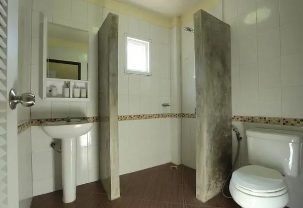 Eco Khaolak Accommodation - Banyo Tipleri