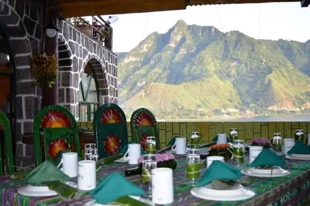 Eco Hotel Uxlabil Atitlan - Yeme / İçme
