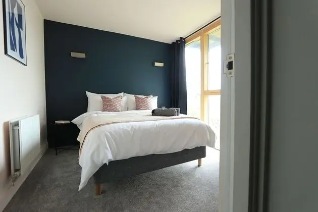 Ecohome on the canal