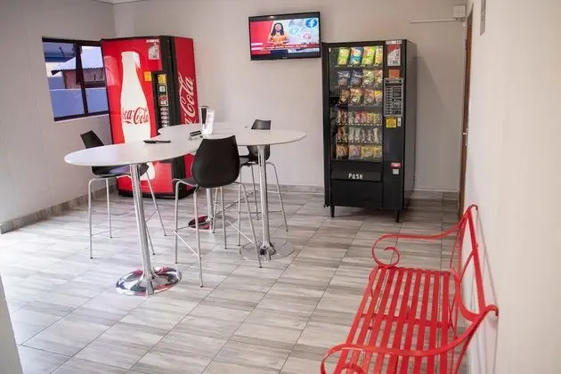Ecomotel Marlboro - Lobi