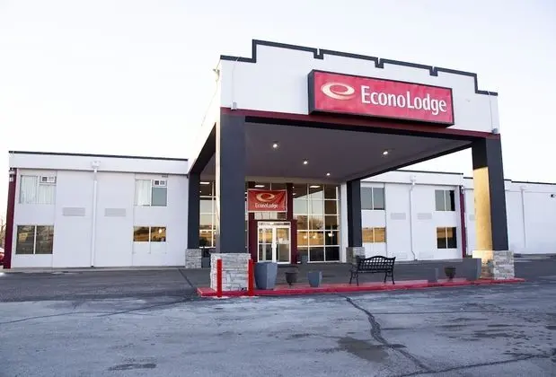 Econo Lodge - Dış Mekan