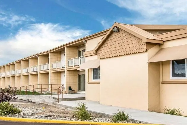 Econo Lodge Bay City Area