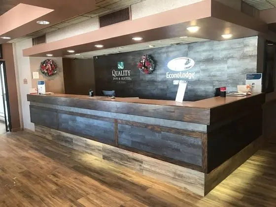 Econo Lodge - Lobi