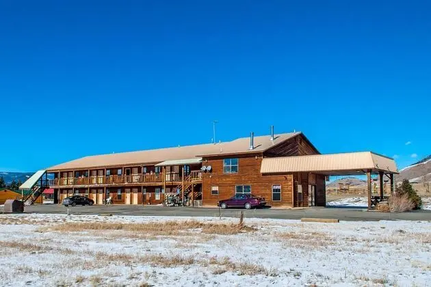 Econo Lodge Carson National Forest