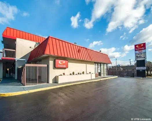 Econo Lodge Civic Center