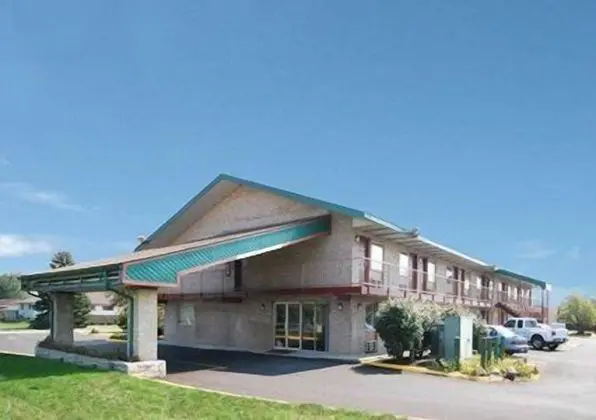 Econo Lodge Columbus Area - Dış Mekan