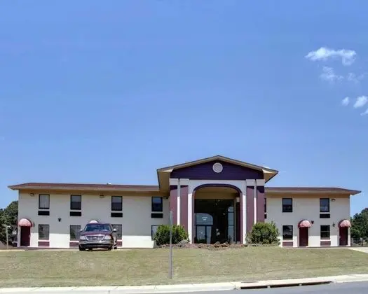 Econo Lodge Conference Center El Dorado Area